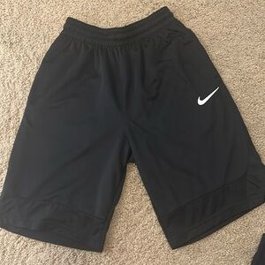 Nike Adult small men’s shorts like new